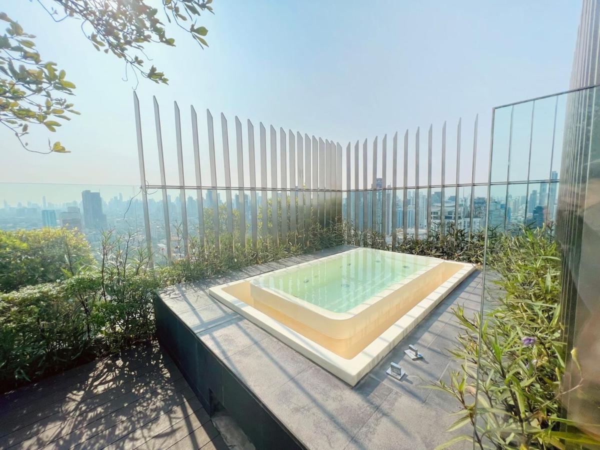 2 Bedroom Luxury Apartment 3 Min Walk From Bts Ekkamai Бангкок Экстерьер фото