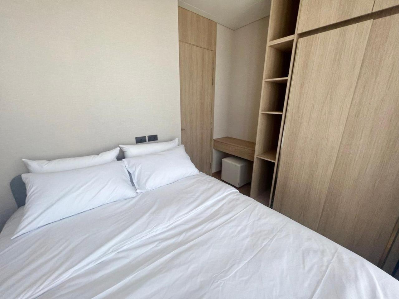 2 Bedroom Luxury Apartment 3 Min Walk From Bts Ekkamai Бангкок Экстерьер фото